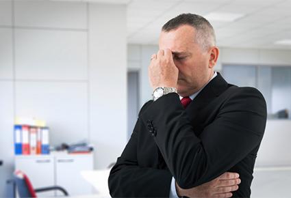 8 أشخاص احذرهم وأخرجهم من دائرة مقرّبيك في العمل